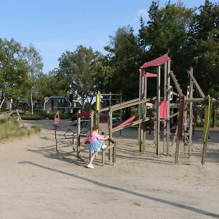 Wellness Chalet Veluwemeer ビッディングハイゼン エクステリア 写真