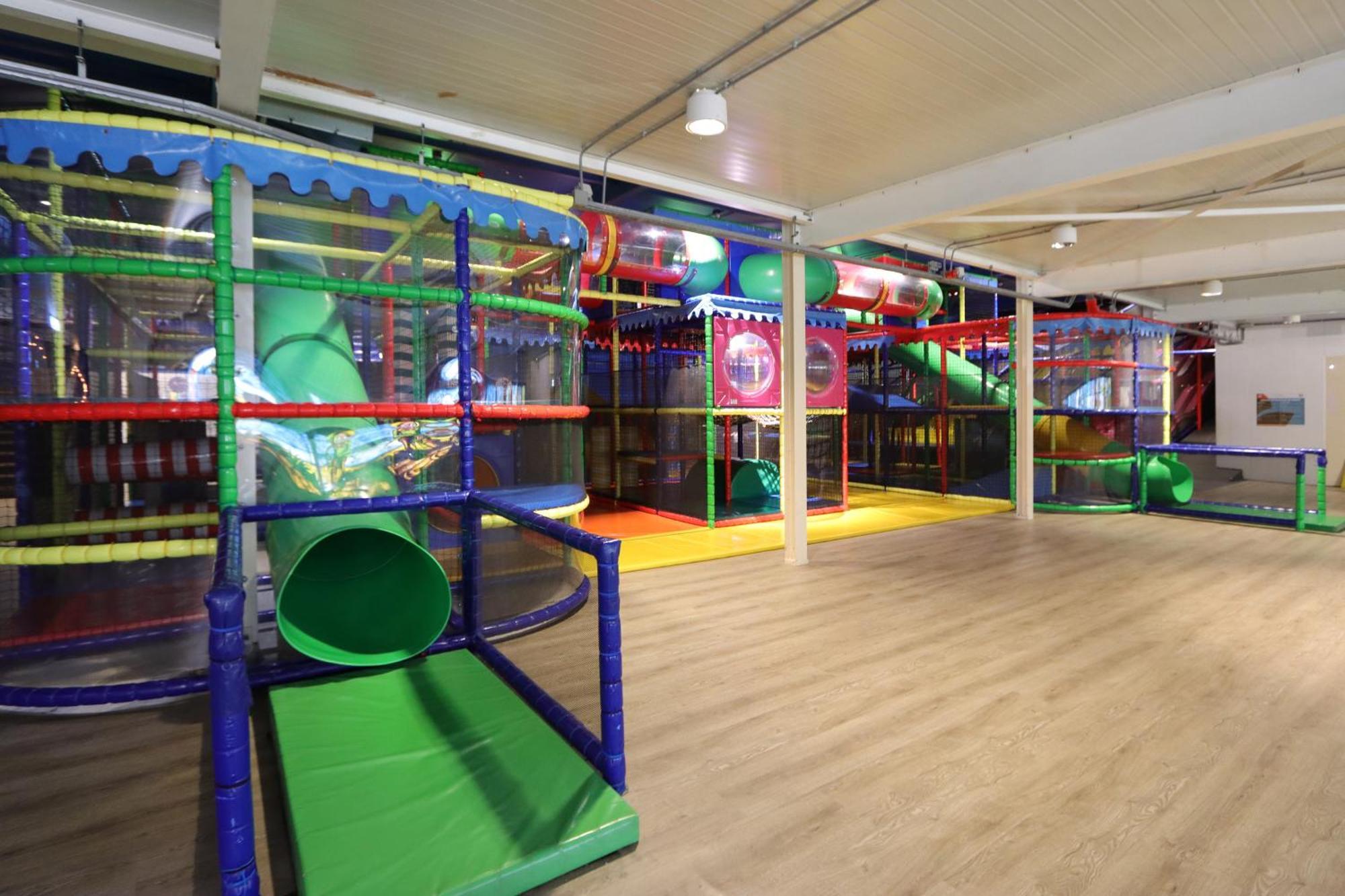 Wellness Chalet Veluwemeer ビッディングハイゼン エクステリア 写真