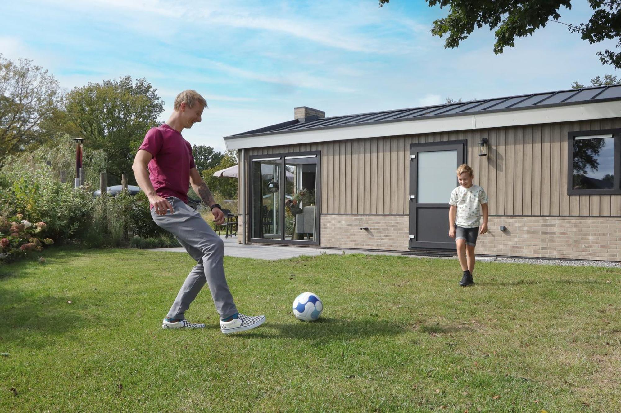 Wellness Chalet Veluwemeer ビッディングハイゼン エクステリア 写真